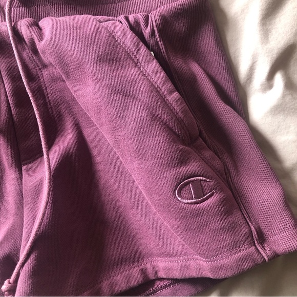 Reverse weave champion shorts | size Small Adult - Picture 2 of 5